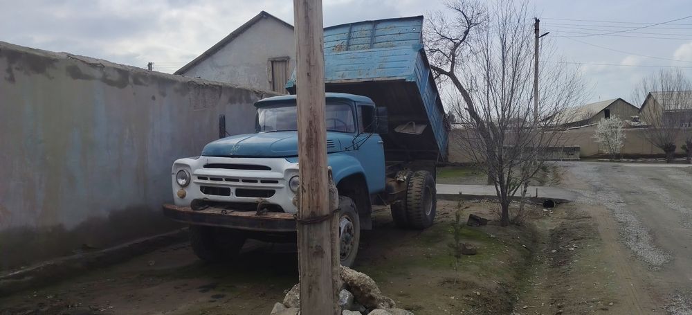 Зил 1988 йил   сотилади