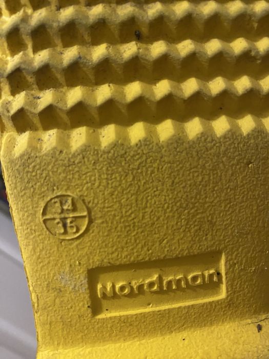 Резиновые сапожки