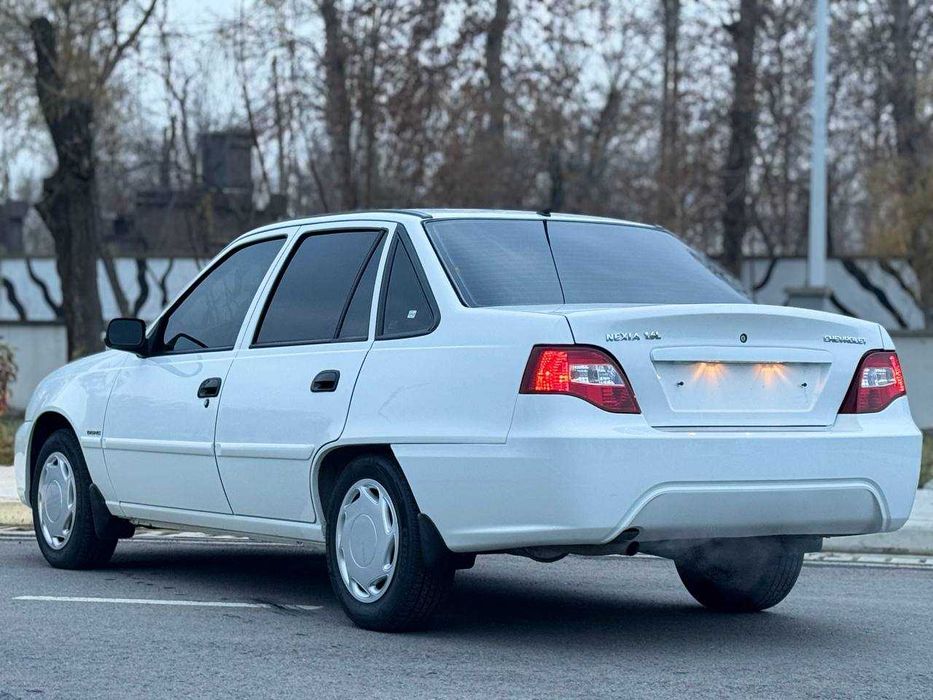 Nexia 2  Legenda 1.6 Donc