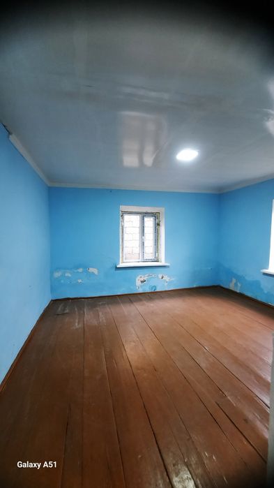 СРОЧНАЯ ПРОДАЖА! Дом под снос в Кибрае, вдоль дороги!