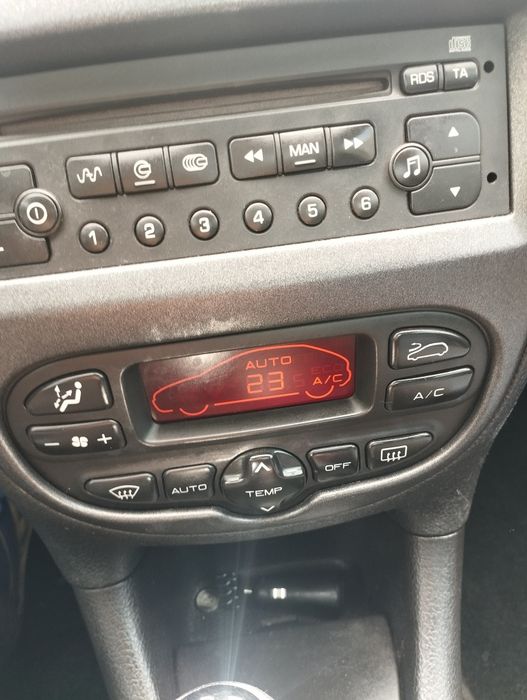 Пежо 206CC 1.6i 2003г