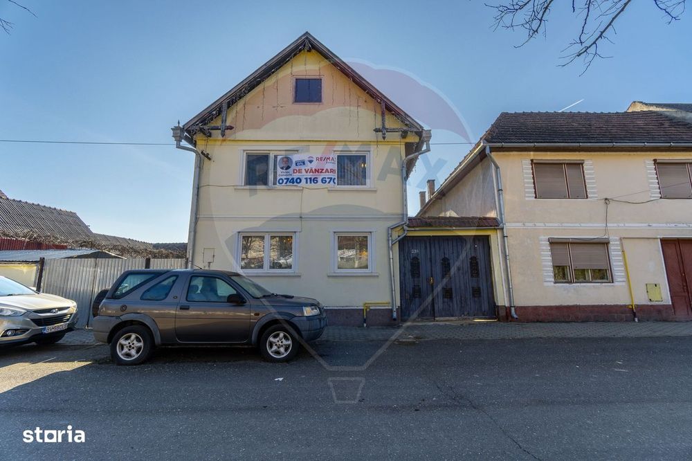 Refugiu în inima Transilvaniei – Casă săsească cu 5 camere în Rupea