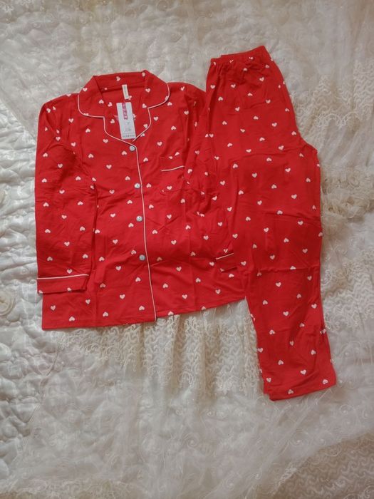 Pijamalar hammasi 150 mingdan