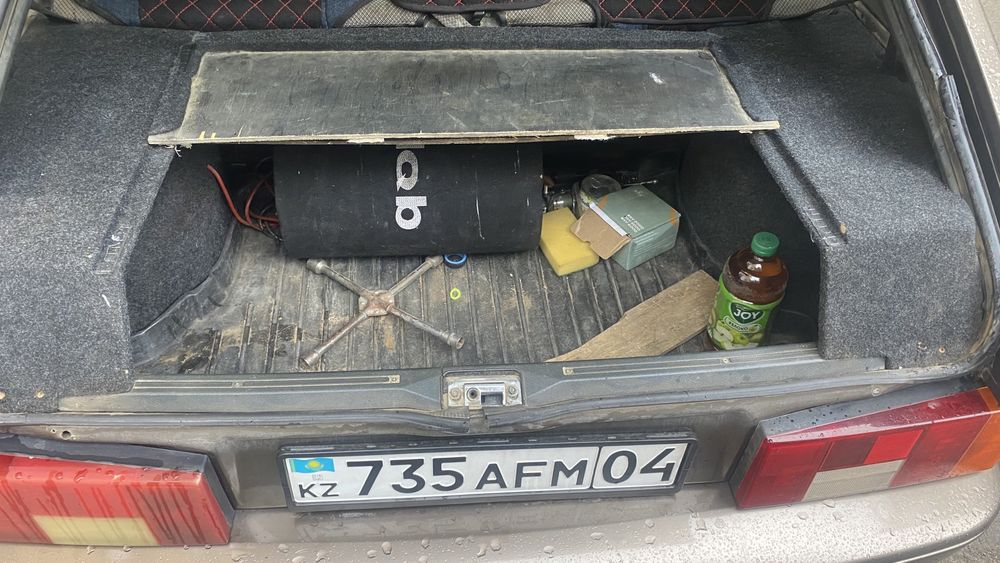 Машина 2114 сатылады