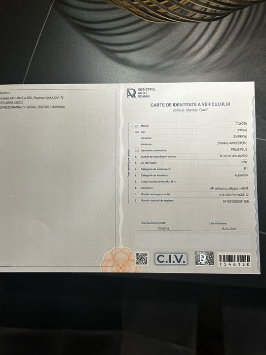 Toyota prius plus 2017