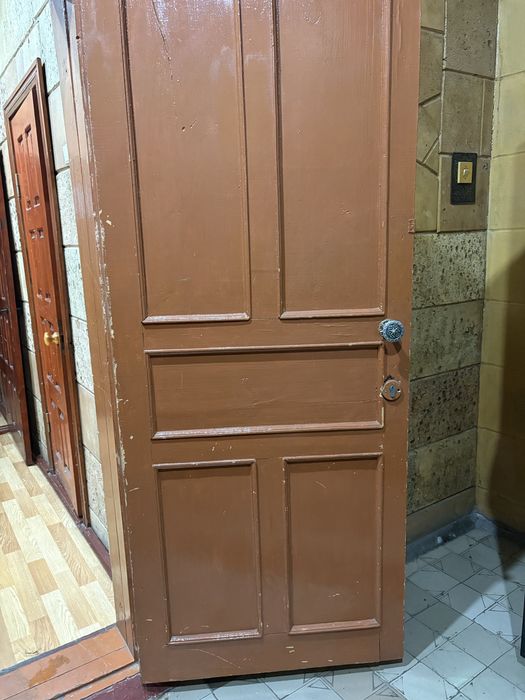 Отдам двери межкомнатные