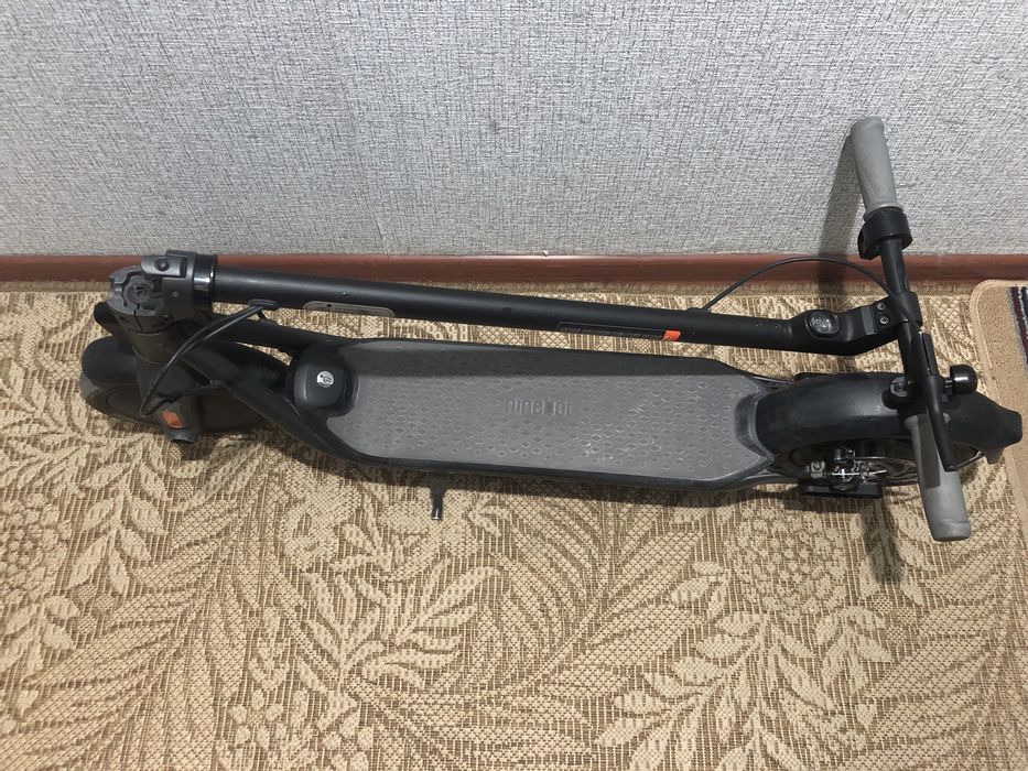 Электросамокат ninebot