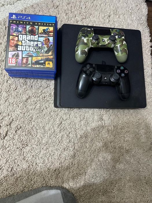 Playstation4 в идеальном состоянии