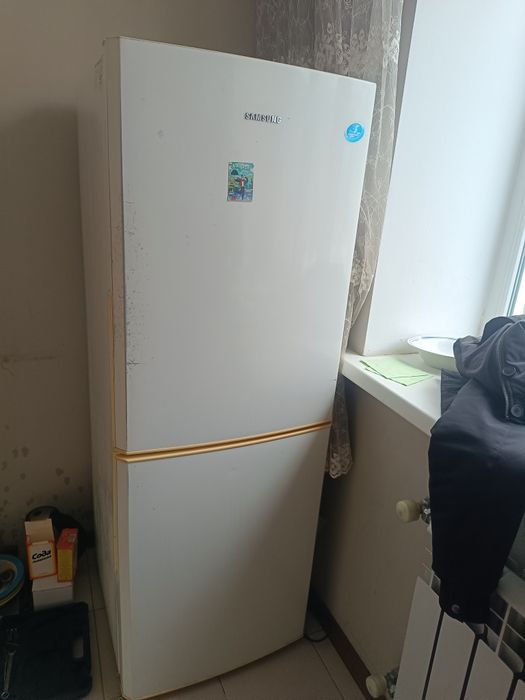 Холодильник samsung