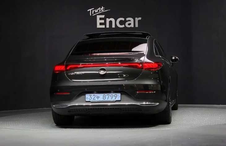 Mercedes-Benz EQE 350+