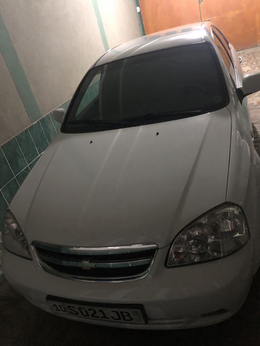 Чевролет Лассети 1.8