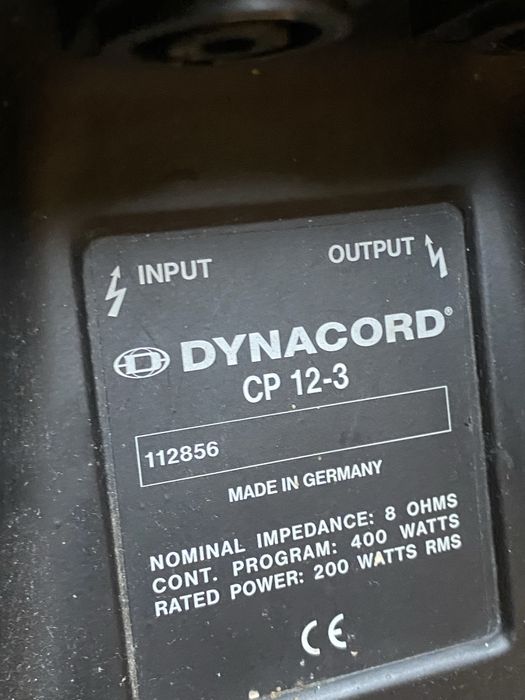 O boxa pasiva Dynacord CP 12-3