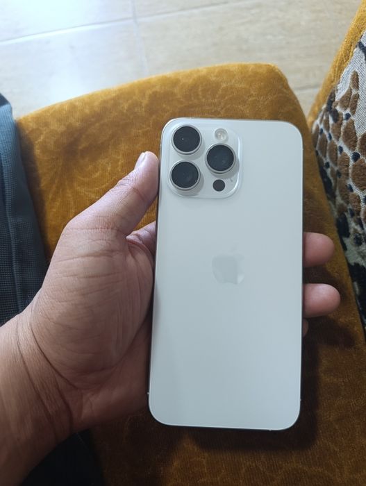 iPhone 15pro maks