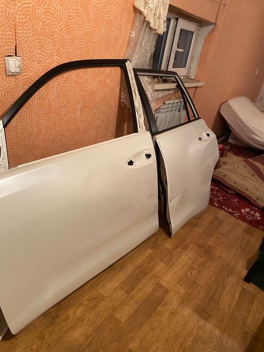 Продаются Двери Прадо 150