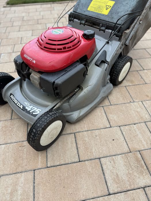 Honda Masina iarba  profesionala tractiune