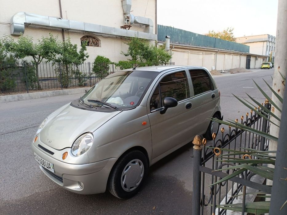 2008 matiz holati idyal minishga tayor salonlari qirilib chizilib ketm