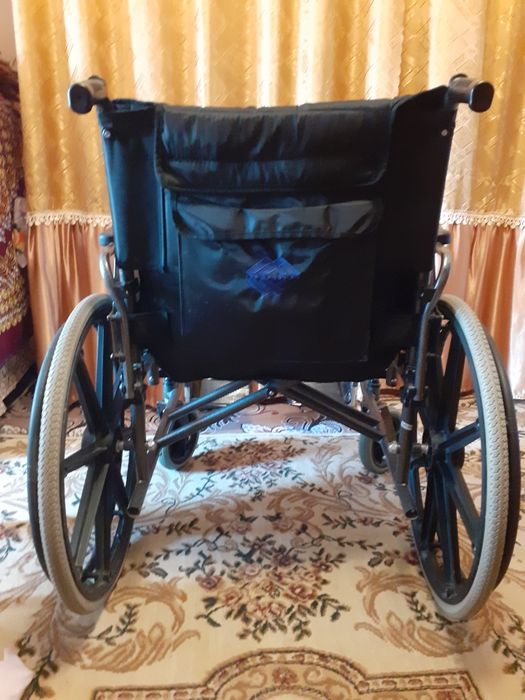 Инвалидная коляска