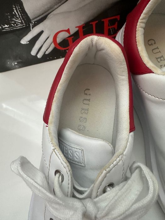 Оригинални маратонки Guess 39н