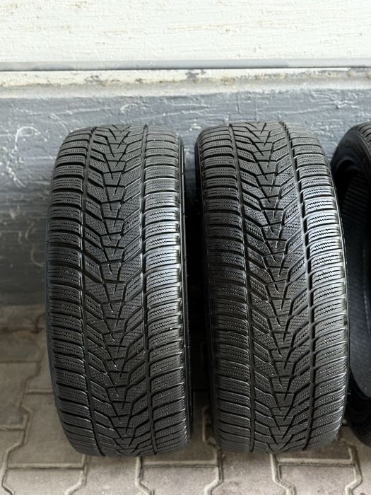 Hankook Winter i*Cept Evo3