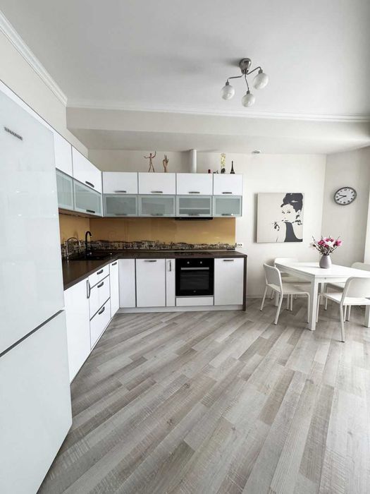 Дава се под наем Двустаен апартамент в София, Дианабад - 54 кв.м за 400 € - Снимка #2