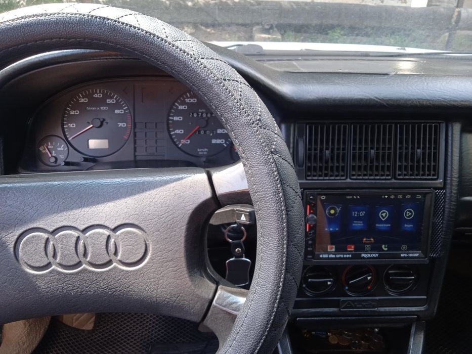 СРОЧНО!!! Продам Ауди 80 б3 1987 гв за 555 000