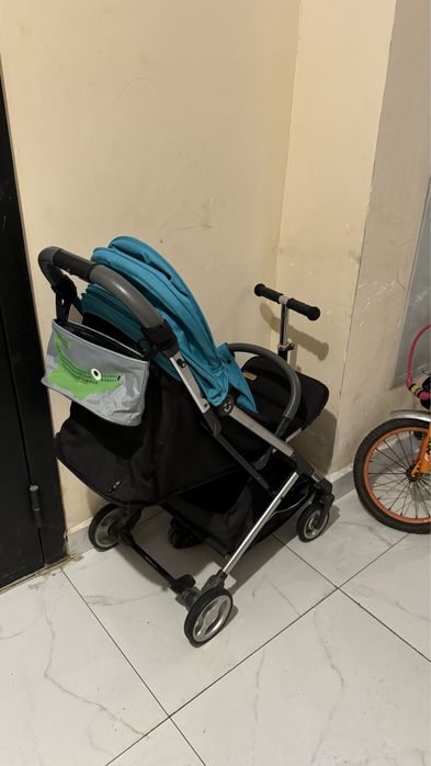 Продам прогулочную коляску