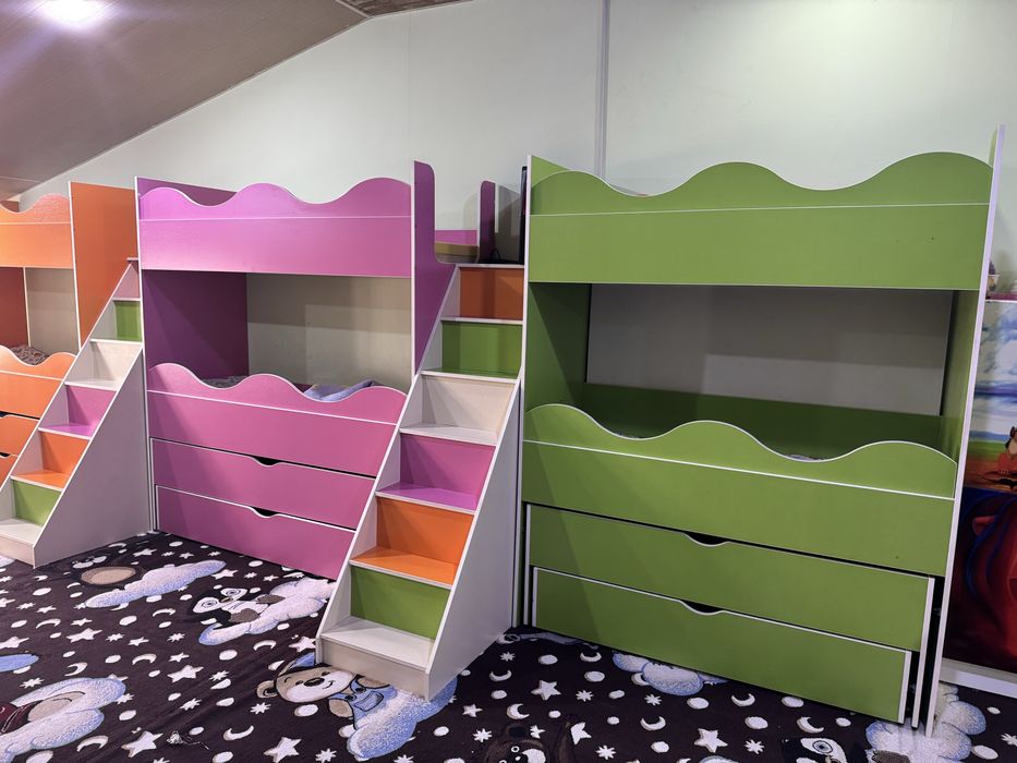 Мебель: детский кравать, состаяния хорошая 4 яросный