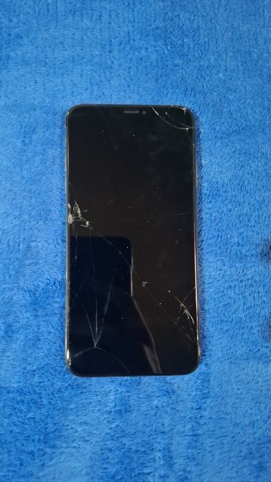 Iphone xs pentru piese