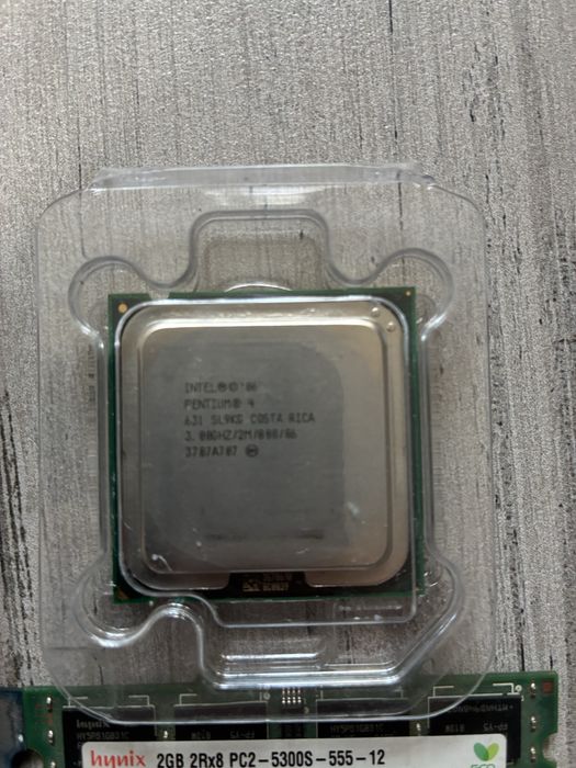 Продам процессоры pentium и оперативку доя ноутбука