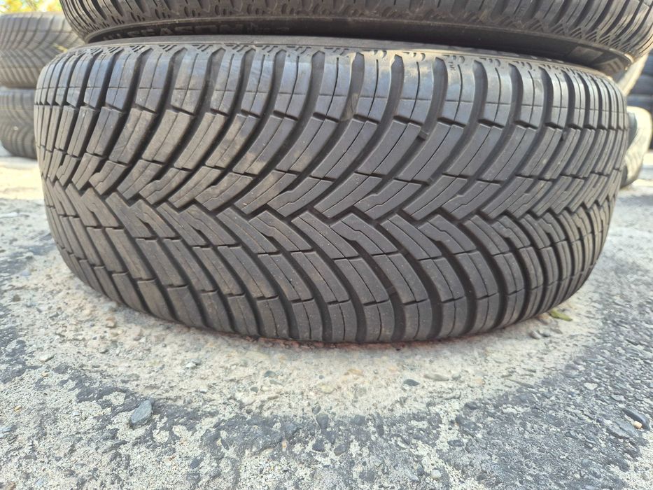 2 Anvelope M+S VARA IARNA 4Sezoane - 225/40/19 93Y XL - PIRELLI - CA UNELE NOI - DOT 2024 !