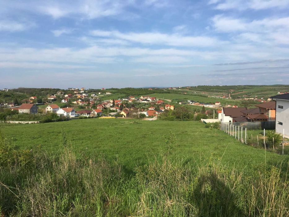 Teren de vanzare , strada Caisilor, zona Dealuri, Oncea