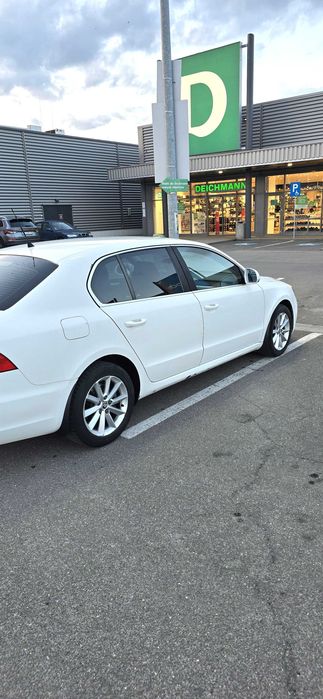 Vand Skoda Superb 2015