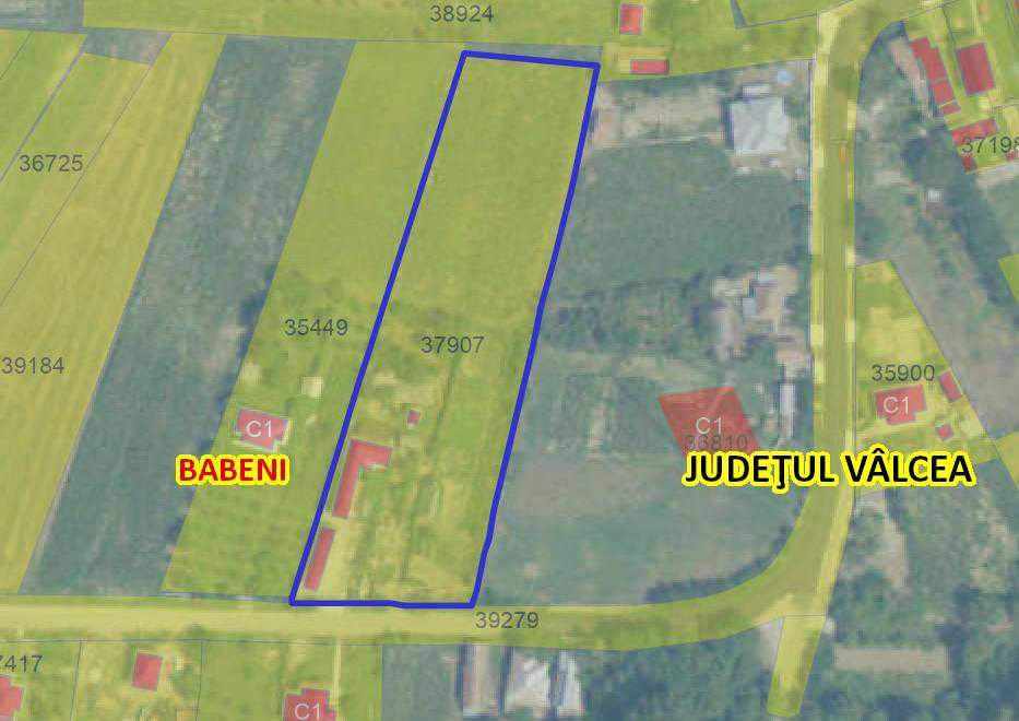 Casa cu teren de 5100 mp in orasul Babeni strada Romani