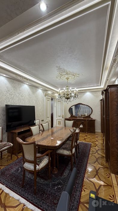 Продаётся 7 комнатная квартира, со всеми условиями