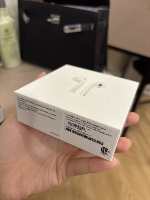 Айрподсы (airpods) 2 серия  оригинал