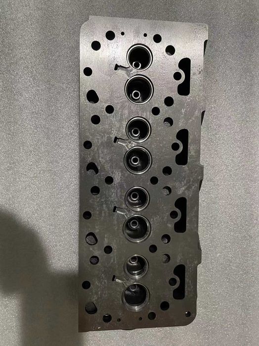 Chiulasa motor Kubota V1100-V1200 - Piese de motor Kubota