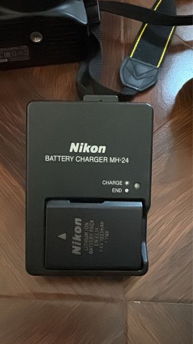 Nikon D3200 cu obiectiv