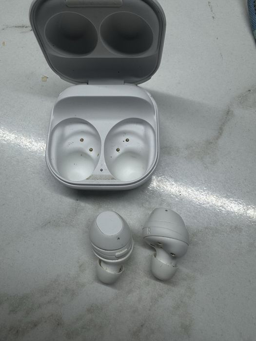 Samsung Galaxy Buds FE