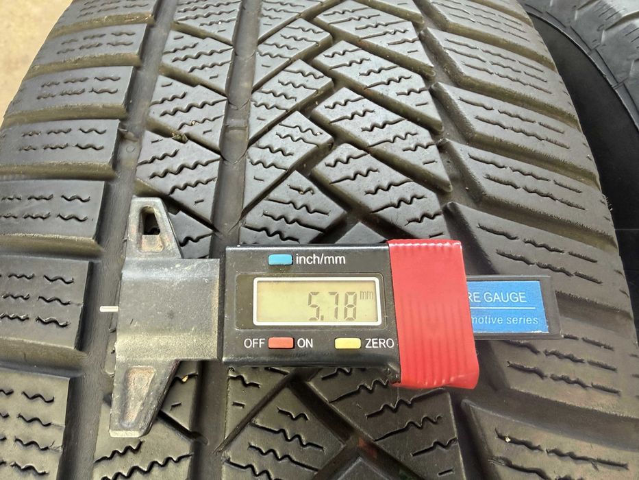 2x Anvelope iarna 225/55 r17 - Continental Winter Contact TS850P MO st