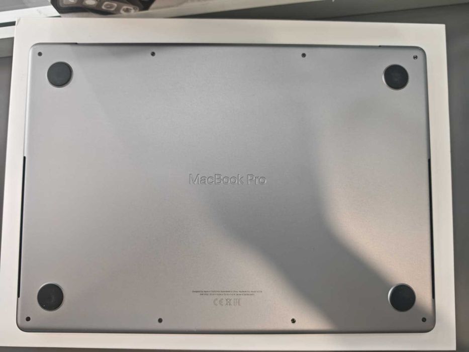 Laptop Apple A2779 MacBook Pro 14 inch (2023)(AG44 B:6339.1) Bacau • OLX.ro
