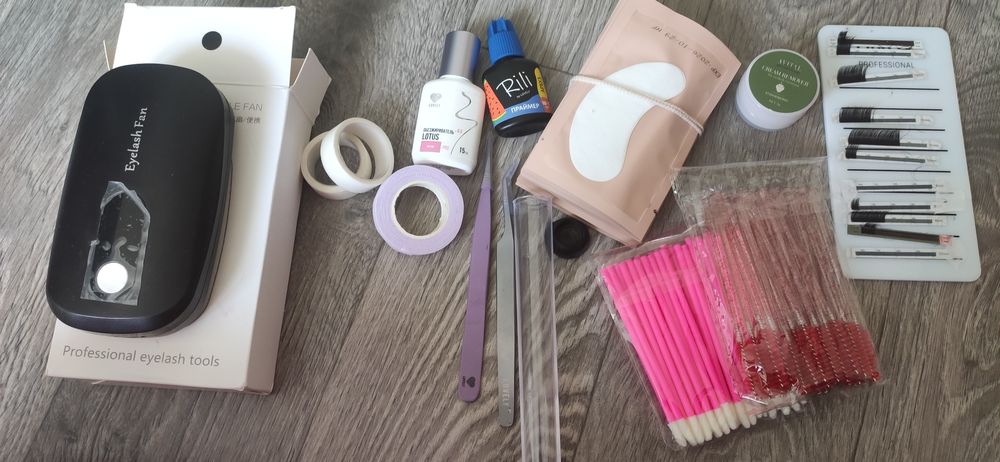 Товары для наращивания ресниц