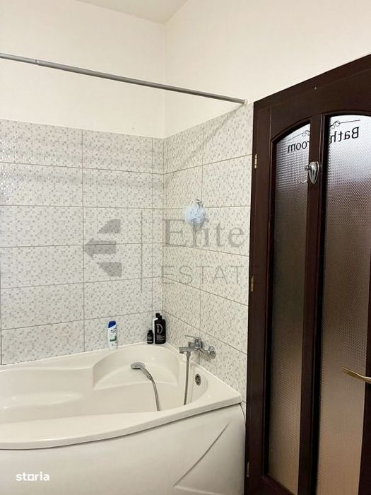 Apartament central cu 3 camere in Oradea