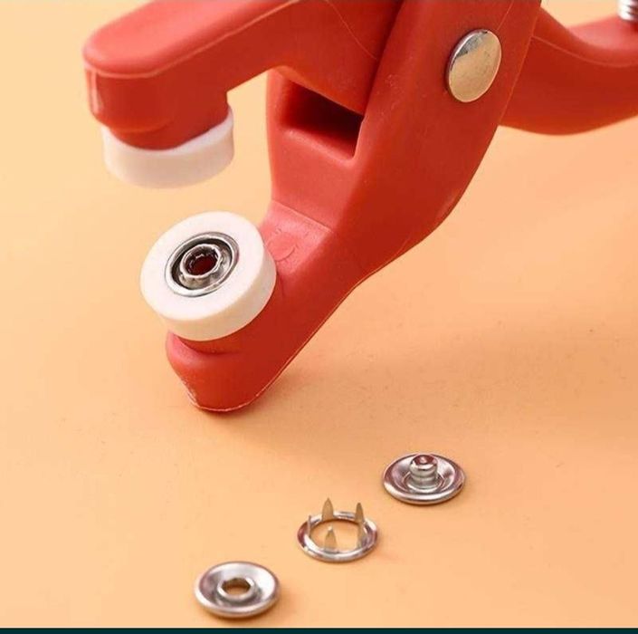 Пресс для кнопок и люверсов