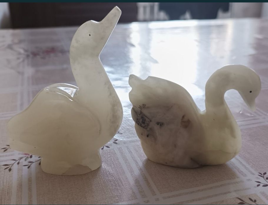 Статуэтки « Лебеди »
