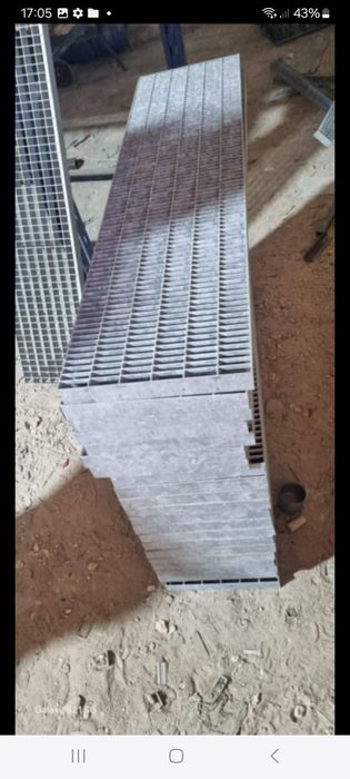 Grătare zincate la diferite dimensiuni