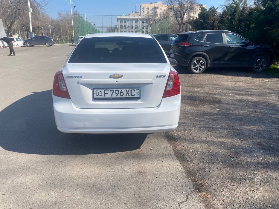 jentra sotiladi avtomat