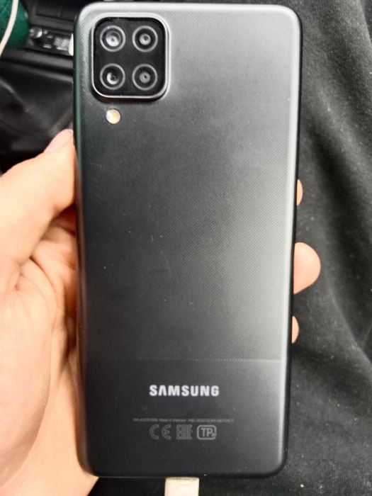 Продам Самсунг а12