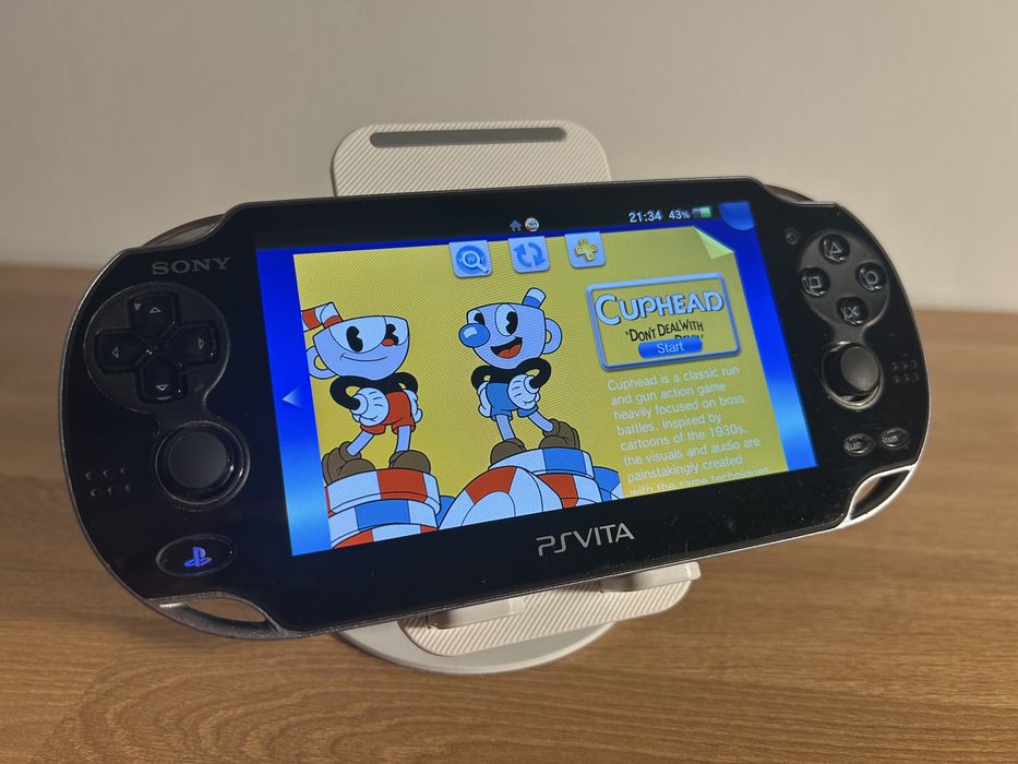 PS Vita OLED Crystal Black modată — 128GB, stare foarte buna | Japonia