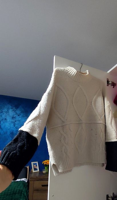 Pulovaras damă Reserved