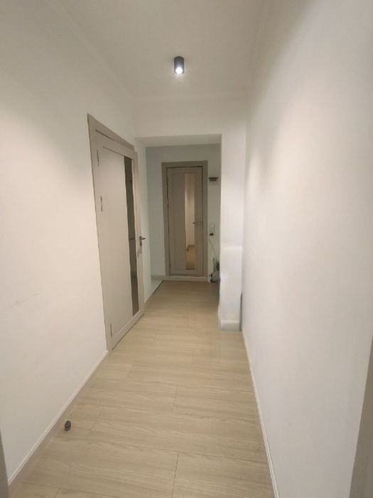 ЭКО базар. Ялангач . Буз 2Продаётся срочно 2  комнатная квартира